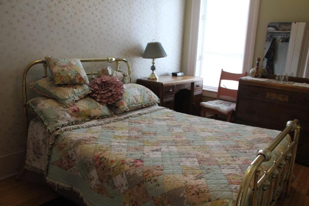 Downtown Bed & Breakfast Moncton Szoba fotó
